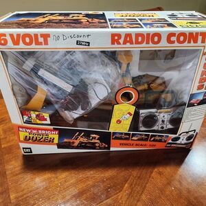 New 1993 New Bright Power Dozer Remote Control Bulldozer - Yellow